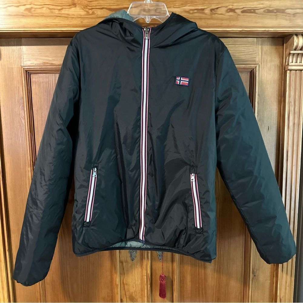 Norway 1963 Men's Black / army gree reversible puffer Jacket Hood Sz M